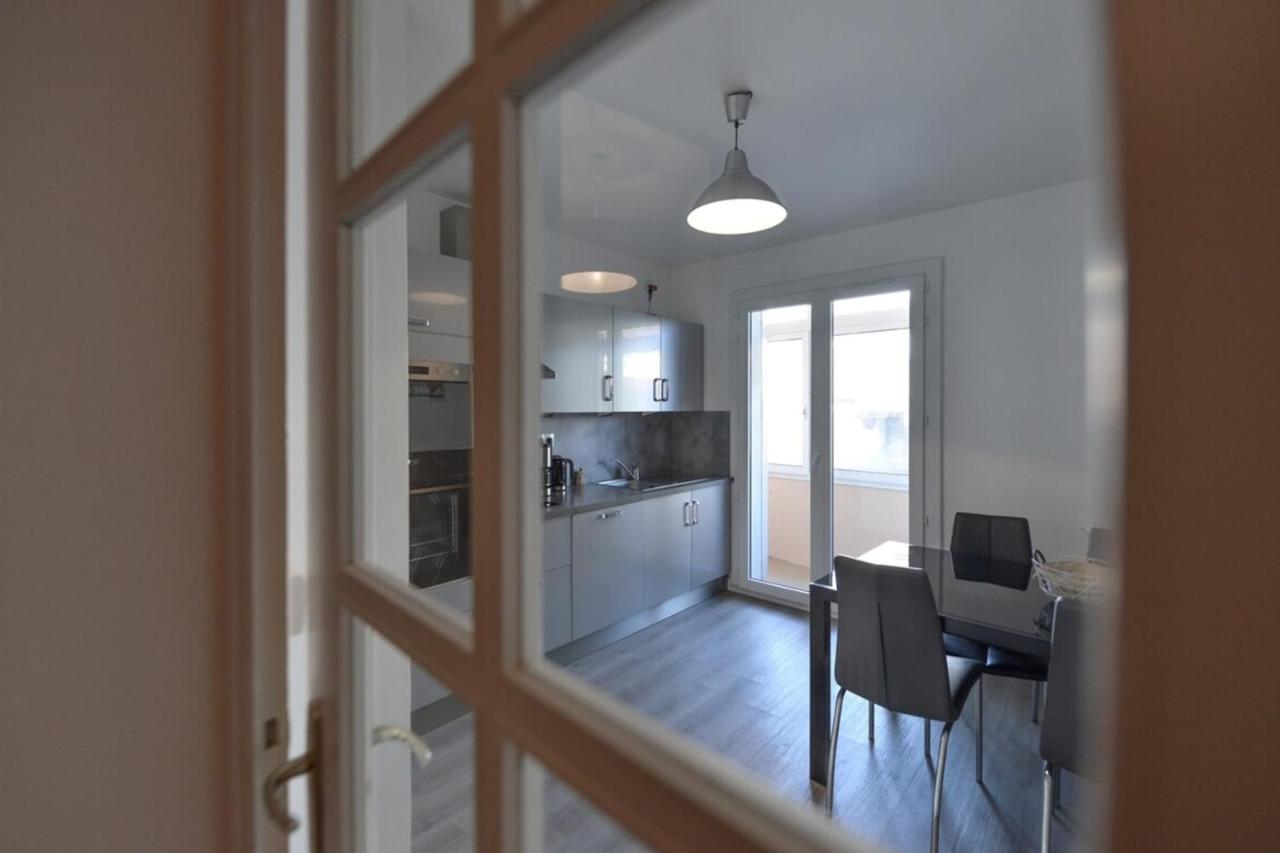 Furnished Apartment For 4 People In The City Center Аннесі Екстер'єр фото